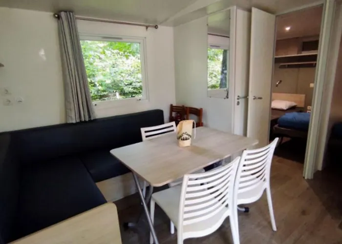 Mobil 6 Pers Avec Terrasse A - Api-1-52-1286 *